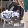 Pink, sa maman Judy Moore, son mari et leur petite Willow au restaurant à Malibu le 23 juin ( photos exclusives)