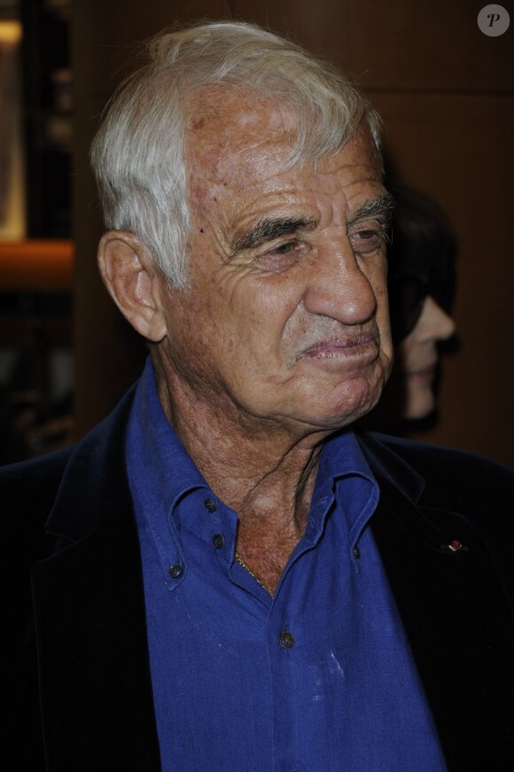 Jean-Paul Belmondo lors de l'inauguration du Global Store Ermenegildo Zegna, à Paris, le 23 juin 2011.