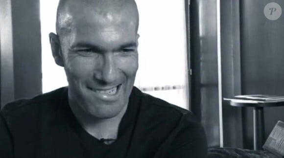 Zinedine Zidane invité de Ce soir avec Arthur, sur Comédie!, juin 2011.