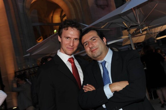 Pierre-François Blanc et Addy Bakhtiar à l'inauguration du restaurant du Palais Garnier, à Paris, le 27 juin 2011.