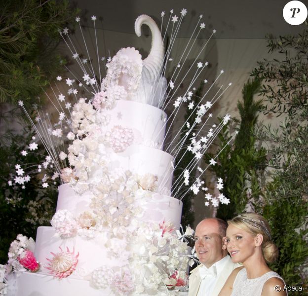 Mariage Monaco Le Toast La Piece Montee Geante Et Le Feu D Artifice Purepeople