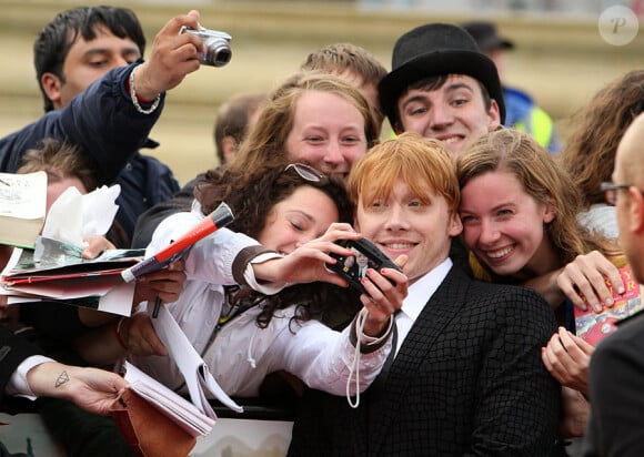 Rupert Grint lors de l'avant-première mondiale de Harry Potter et les Reliques de la mort - partie II à Londres le 7 juillet 2011