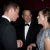 Le prince William et Kate Middleton ont rencontré les vedettes d'Hollywood lors des BAFTAs à Los Angeles le 9 juillet 2011. Ici, avec Tom Hanks et son épouse
