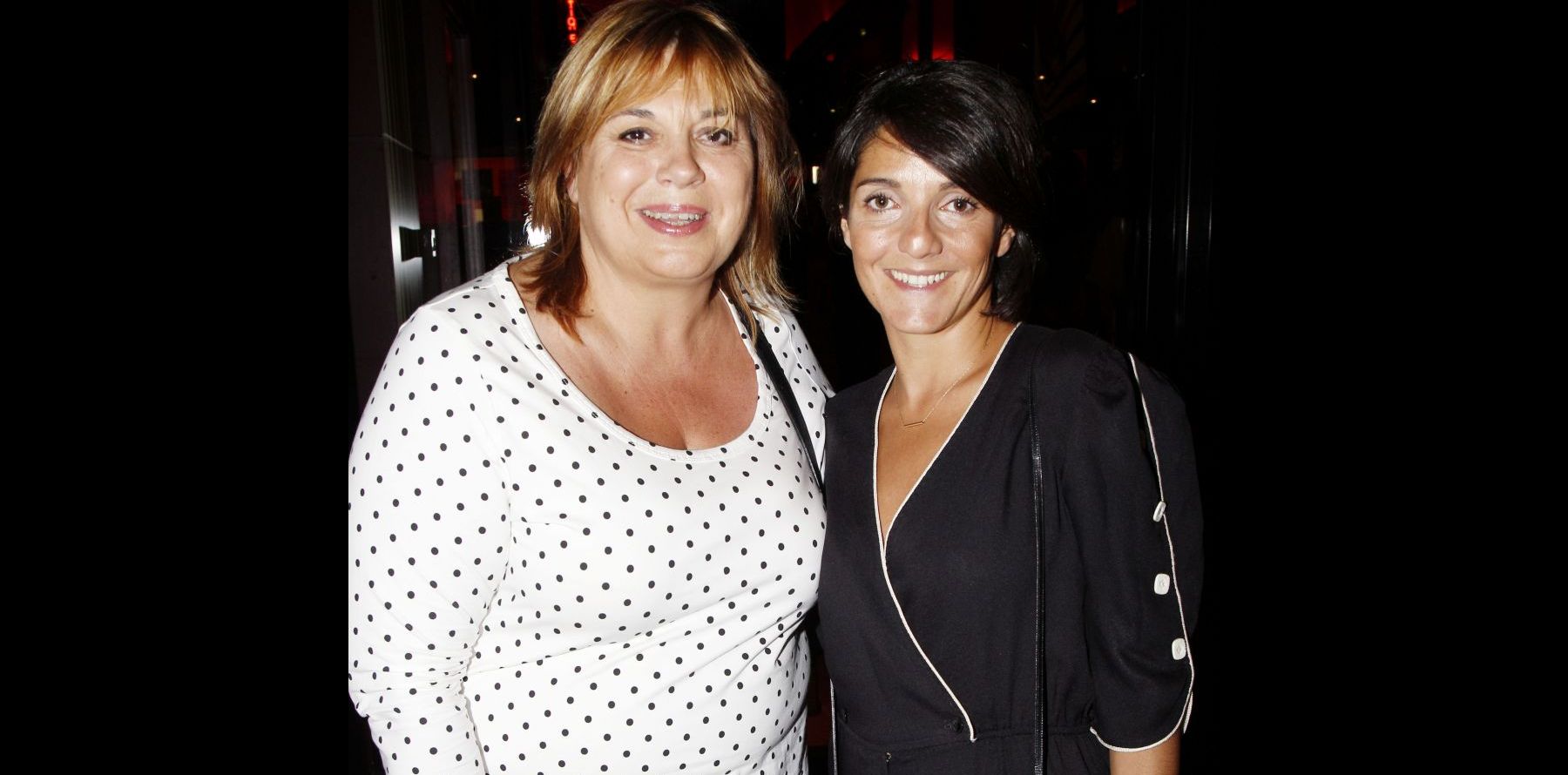 Florence Foresti déchaînée avec Michèle Bernier et sa fille, pour la grande Liza - Purepeople