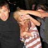 Kesha ivre morte à la sortie d'un club à Londres, le 13 juillet 2011