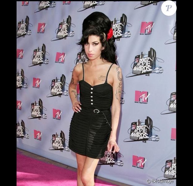 Amy Winehouse en juin 2007 lors des MTV MoVIe Awards