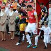 Dimanche 31 juillet 2011, les New York red Bulls ont arraché le nul à Arsenal pour remporter l'Emirates Cup. Et Thierry Henry, ancien Gunner et néo-Yankee, a reçu une vibrante ovation de l'Emirates Stadium pour son tour d'honneur.