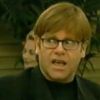 En 1997, Elton John et son mari, David Furnish, apparaissent dans Une nounou d'enfer.
