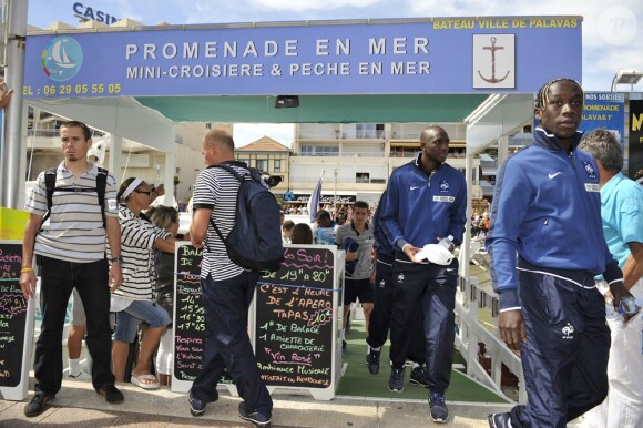 L'équipe de France de football, à la veille de son match amical contre le Chili à la Mosson de Montpellier le 09 août 2011, avait un programme chargé. Une opération de communication à Palavas-les-Flots, dans l'Hérault.
