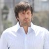 Ben Affleck affiche une nouvelle coiffure alors qu'il se promène dans les rues de Los Angeles, le 23 juillet 2011