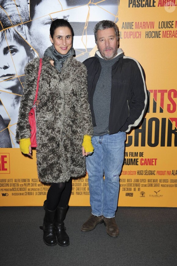 Philippe Starck et sa femme Jasmine lors de l'avant-première du film Les Petits Mouchoirs en octobre 2010