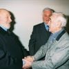 Anthony Delon et son parrain Georges Beaume en avril 2004 au concert de Charles Aznavour au Palais des Congrès de Paris. Ici avec Jean-Claude Brialy