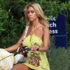 Shauna Sand et ses trois filles à vélo à Miami le 12 août 2011