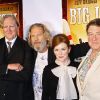 T-Bone Burnett, Jeff Bridges, Julianne Moore et John Goodman lors de la soirée célébrant la sortie en Blu-ray de The Big Lebowski le 16 août 2011