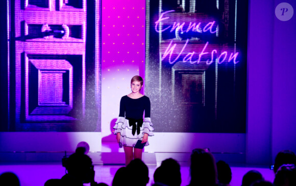 Emma Watson lors de la soirée de lancement de Trésor Midnight Rose