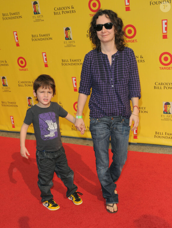 Sara Gilbert et son fils Levi en novembre 2008