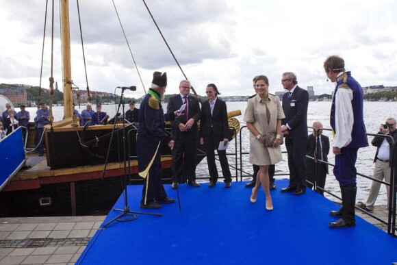 Le 29 août 2011, la princesse Victoria de Suède, enceinte, à l'inauguration du bateau Eric Nordevall II, à Stockholm.