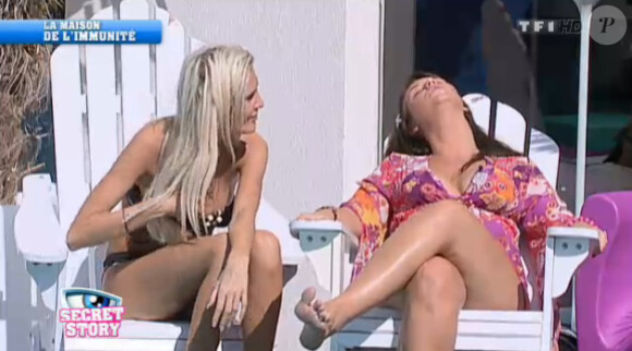 Marie et Aurélie parlent de Zelko dans Secret Story 5
