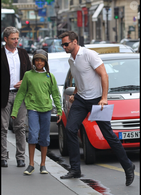 Hugh Jackman à Paris le 4 septembre 2011 avec sa femme et ses enfants