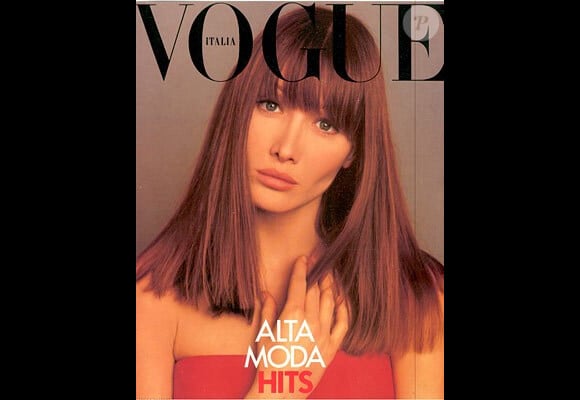 Mars 1993 : Carla Bruni, mannequin à l'époque, réalisait la couverture de Vogue Italia.