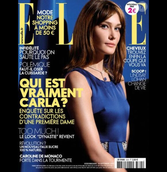 Un an et demi après son mariage au président Nicolas Sarkozy, Carla Bruni-Sarkozy réalise la couverture du magazine Elle. 18 septembre 2009.