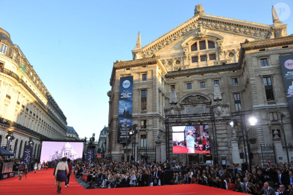 La deuxième édition du plus grand défilé de mode du monde organisé par les Galeries Lafayette à Paris, le 15 septembre 2011