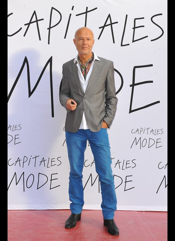 Michel Rouleau (directeur adjoint des Galeries Lafayette) à la deuxième édition du plus grand défilé de mode du monde à Paris, le 15 septembre 2011