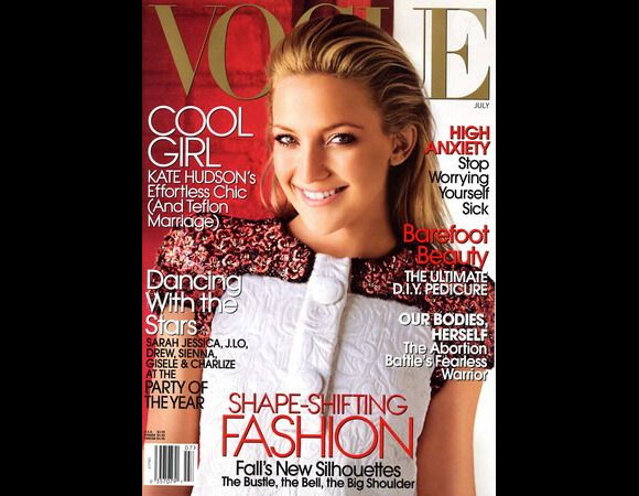 Juillet 2006 : l'actrice Kate Hudson pose en Une du Vogue américain.