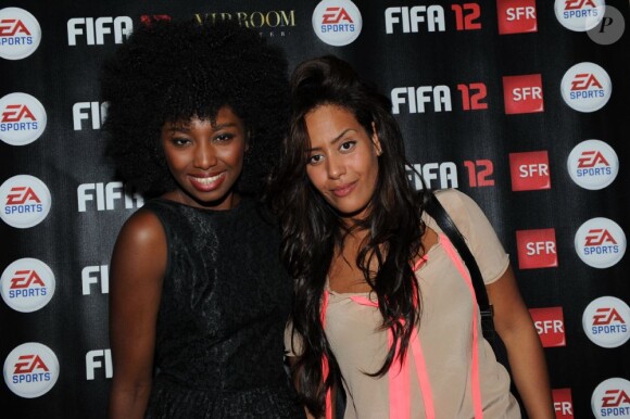 Inna Modja et Amel Bent à la soirée de lancement de FIFA 12 au VIP ROOM à Paris le 19 septembre 2011