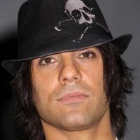 Criss Angel : Le célèbre illusionniste s'est fiancé