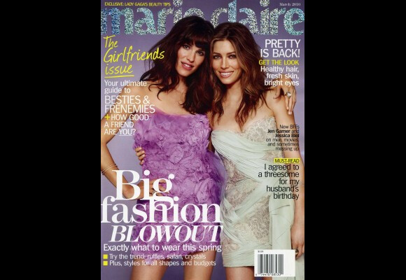Accompagnée de Jessica Biel, Jennifer Garner prend la pose pour le magazine Marie Claire. Mars 2010.