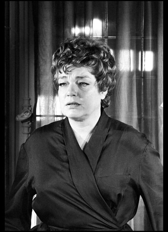 Simone Signoret en 1963 sur le tournage du film Le jour et l'heure