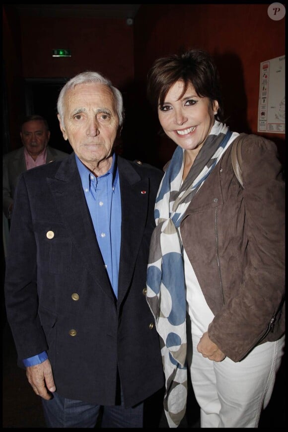 Liane Foly avec Charles Aznavour à l'Olympia, le 25 septembre 2011.