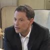 Marc-Olivier Fogiel s'entretient avec Liliane Bettencourt pour le 1er numéro de Face à l'actu, diffusé le dimanche 2 octobre sur M6.