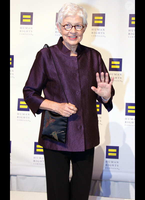 Betty, la maman d'Ellen DeGeneres, assiste au Gala annuel Human Rights, à Washington, samedi 1er octobre 2011.