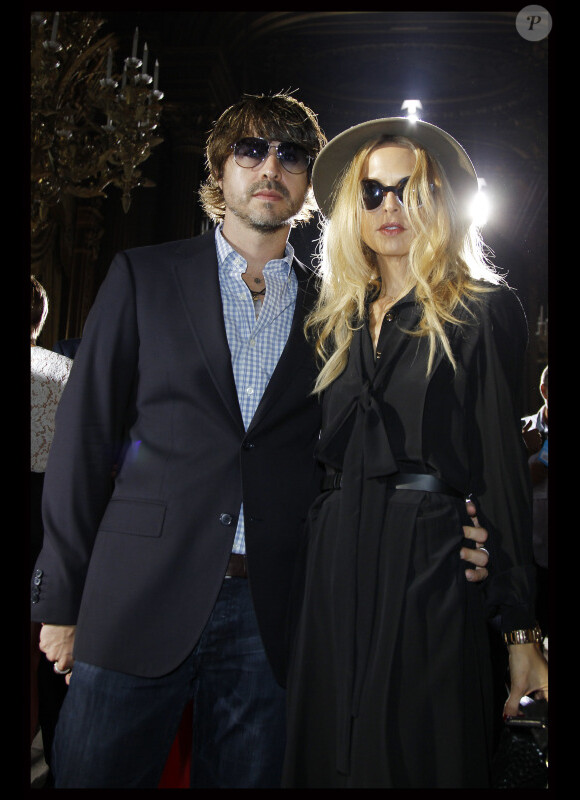 Rachel Zoe et son époux Robert au défilé Stella McCartney le 3/10/11 à Paris 