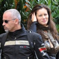 Eros Ramazzotti : Nouveau look de biker pour le jeune papa auprès de sa compagne