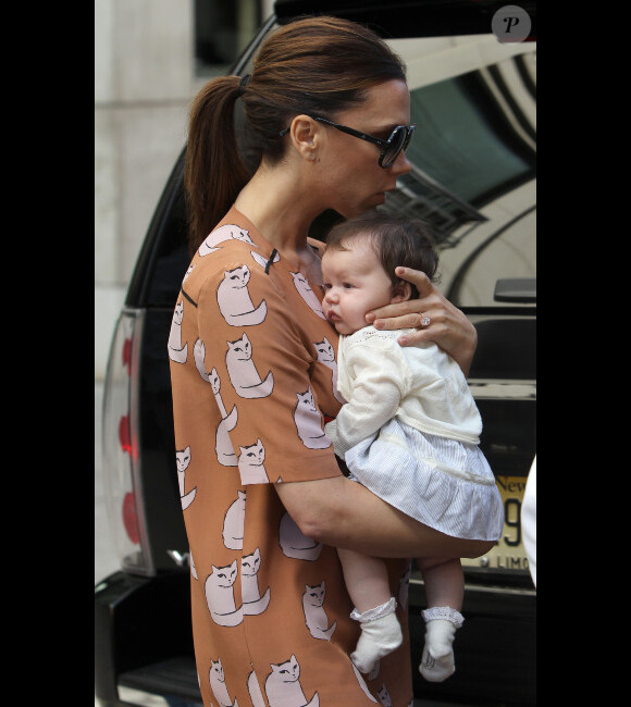 Victoria Beckham et sa petite fille Harper Seven le 16 septembre 2011 à New York