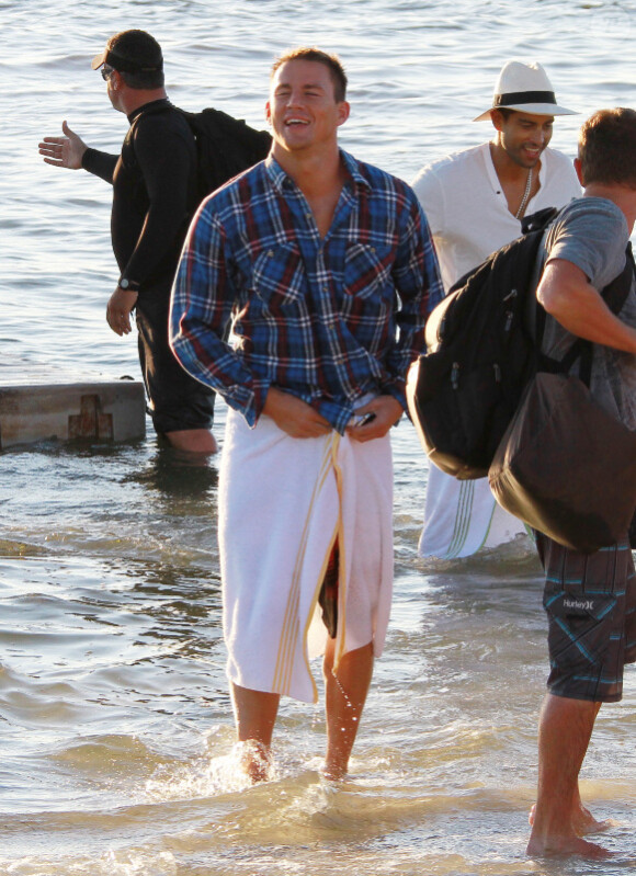 Channing Tatum, sur une plage de Miami le 12 octobre 2011, revient du tournage de Magic Mike.