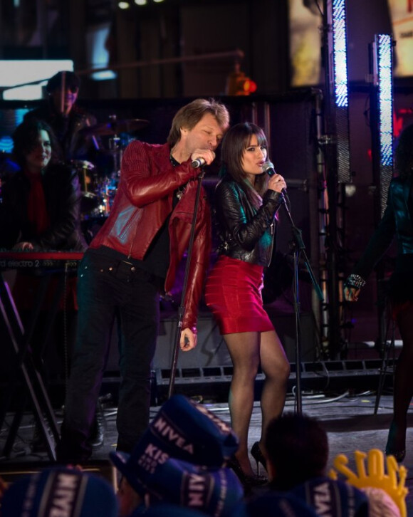 Lea Michelle et Jon Bon Jovi dans Happy New Year