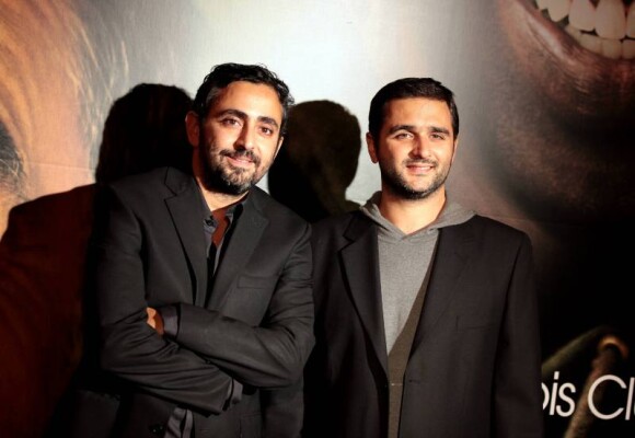 Eric Toledano et Olivier Nakache lors de l'avant-première à Paris du film Intouchables le 18 octobre 2011