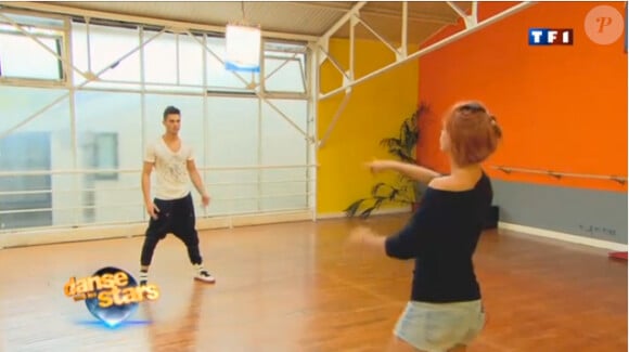 Baptiste Giabiconi et Fauve s'entraînent avec hardeur pour le prime de Danse avec les stars, samedi 22 octobre sur TF1