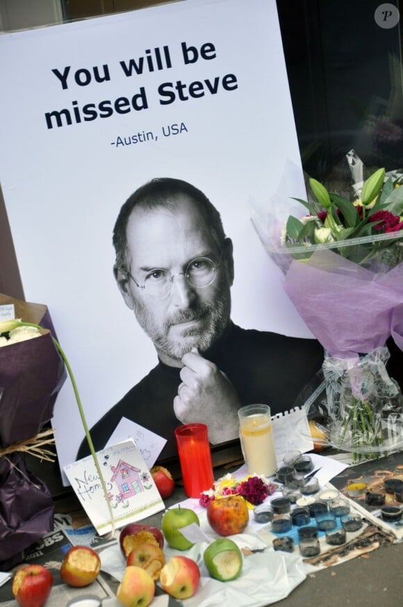 Hommage à Steve Jobs, à Londres, le 7 octobre 2011.