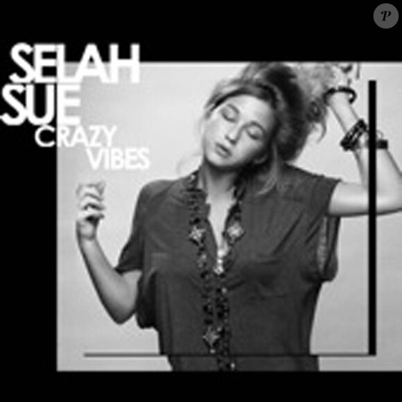 Selah Sue continue à irradier la scène musicale avec Crazy Vibes, extrait de son premier album éponyme, et son clip dévoilé fin octobre 2011.