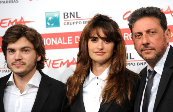 Emile Hirsch, Penelope Cruz et Sergio Castellito au festival de Rome le 26 octobre 2011, pour le photocall de Venuto al mundo.