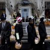 Barack et Michelle Obama sur le perron de la Maison Blanche, ont célébré Halloween avant l'heure. Le 29 octobre 2011