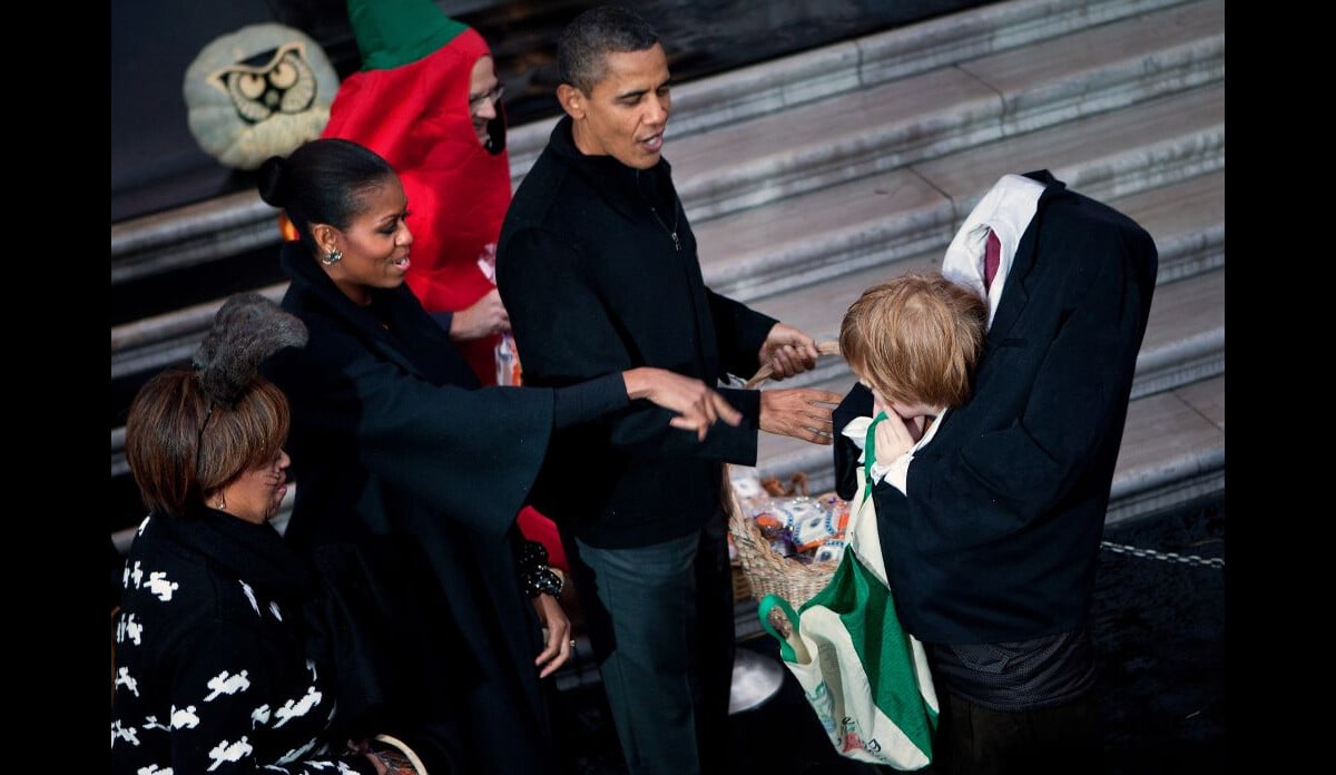 Photo : Barack et Michelle Obama sur le perron de la Maison Blanche ...