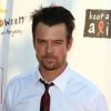 Josh Duhamel lors du 18e évènement annuel Dream Halloween Los Angeles au profit des enfants malades, organisé par Aids Foundation et Keep a Child Alive au Barker Hangar à Santa Monica le 29 octobre 2011