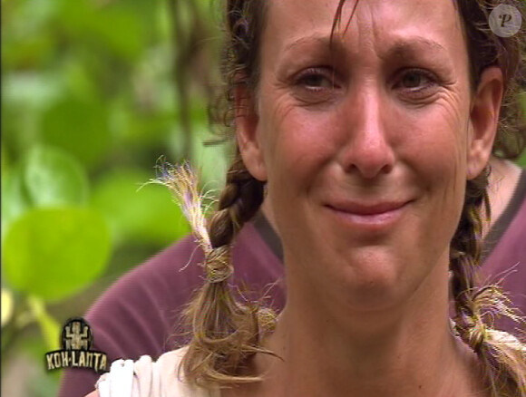 Patricia pleure dans Koh Lanta 11, vendredi 4 novembre 2011 sur TF1
