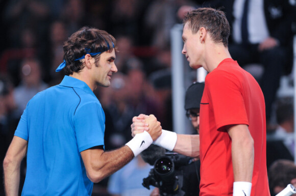 Roger Federer et Thomas Berdych le 12 novembre 2011 à Paris lors du Masters 1000 de Paris Bercy